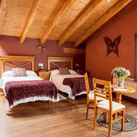 Rurales De Hoces Bustiello de Paredes